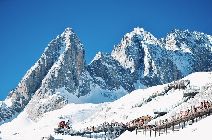 CHẠM NGÕ TUYẾT TRẮNG VÂN NAM – HÀ NỘI - CÔN MINH - KIỆU TỬ SƠN 4N3Đ