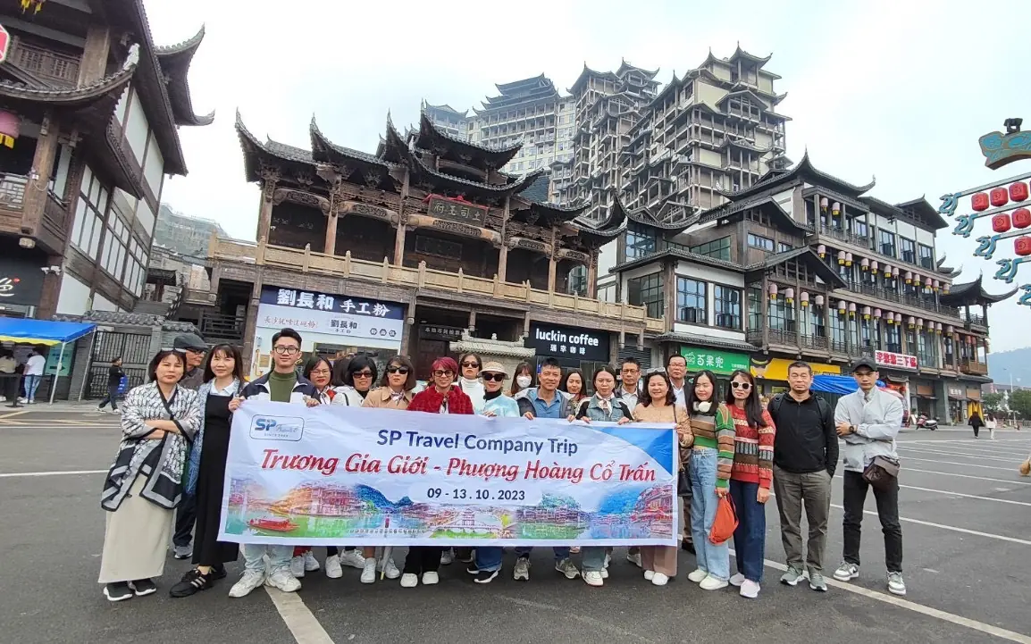 doi ngu nhan vien sptravel
