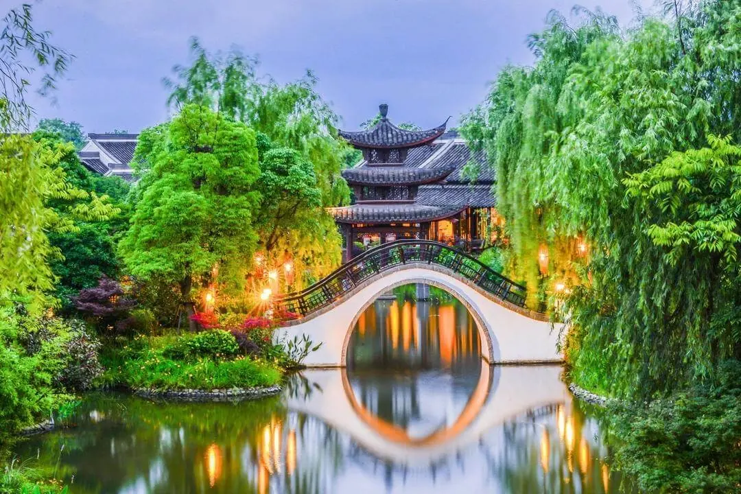 Du lịch SP Travel: Du lịch trong nước và Quốc tế